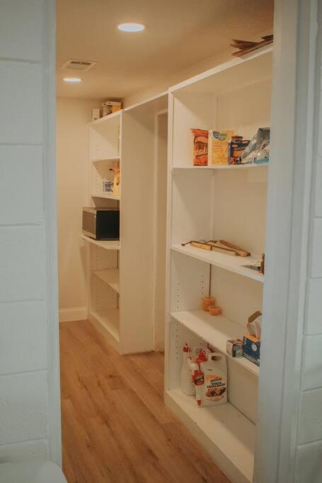 Casa Charleston-3Br-2Bath-Hot Tub-Pet Friendly-No Pet Fees! Villa Albuquerque Dış mekan fotoğraf