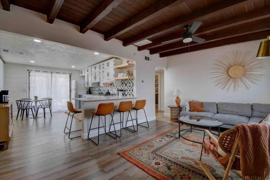 Casa Charleston-3Br-2Bath-Hot Tub-Pet Friendly-No Pet Fees! Villa Albuquerque Dış mekan fotoğraf
