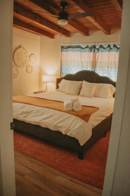 Casa Charleston-3Br-2Bath-Hot Tub-Pet Friendly-No Pet Fees! Villa Albuquerque Dış mekan fotoğraf