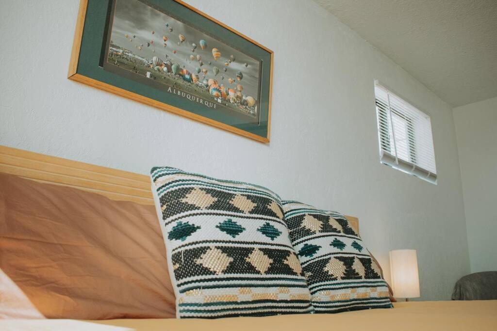 Casa Charleston-3Br-2Bath-Hot Tub-Pet Friendly-No Pet Fees! Villa Albuquerque Dış mekan fotoğraf