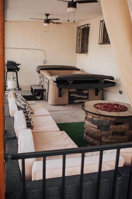 Casa Charleston-3Br-2Bath-Hot Tub-Pet Friendly-No Pet Fees! Villa Albuquerque Dış mekan fotoğraf