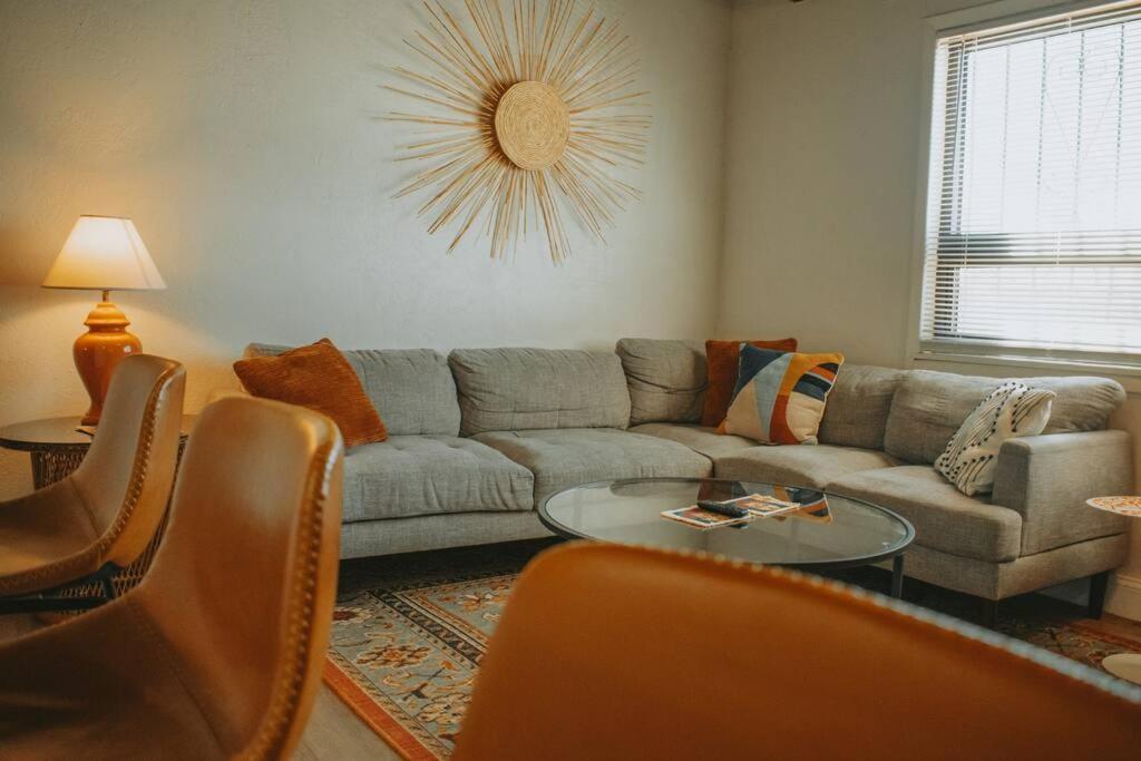 Casa Charleston-3Br-2Bath-Hot Tub-Pet Friendly-No Pet Fees! Villa Albuquerque Dış mekan fotoğraf