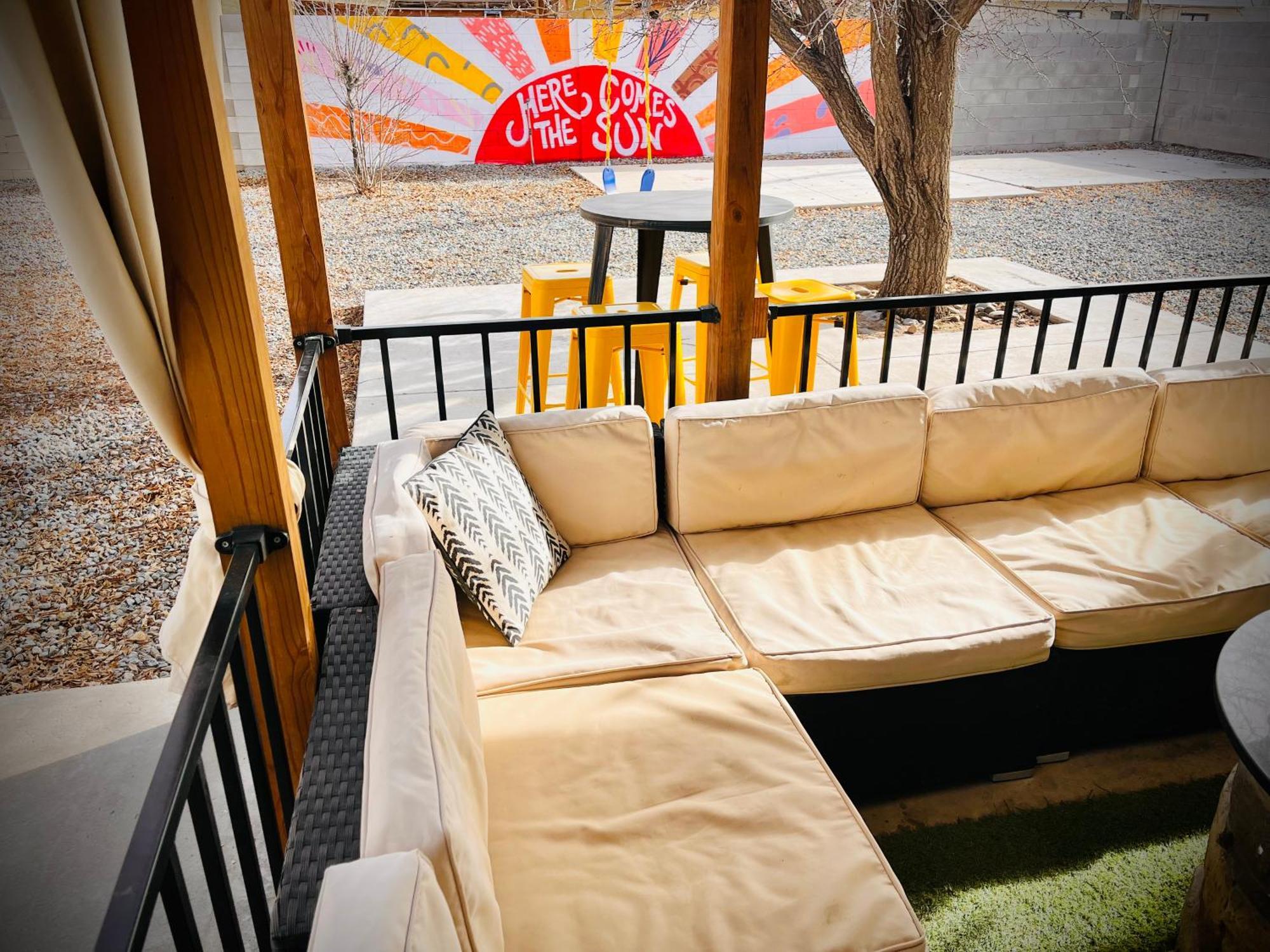 Casa Charleston-3Br-2Bath-Hot Tub-Pet Friendly-No Pet Fees! Villa Albuquerque Dış mekan fotoğraf
